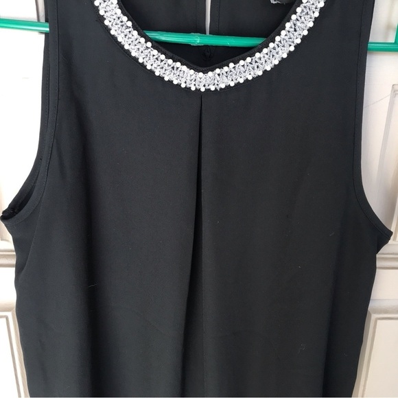 Forever 21 black creek pull over can keyhole back front pleat, embellished SzS - Picture 9 of 10